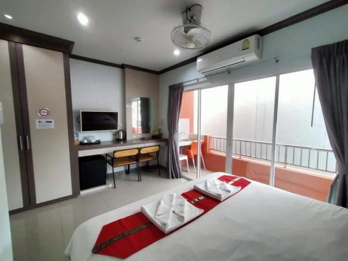 Phusita Hotel - Sha Certified Patong Экстерьер фото