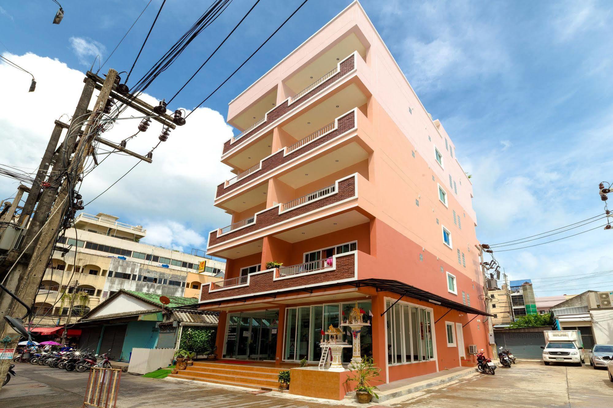 Phusita Hotel - Sha Certified Patong Экстерьер фото