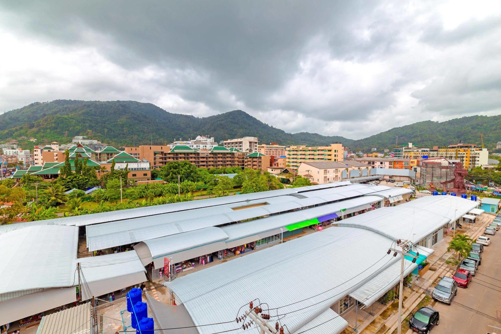 Phusita Hotel - Sha Certified Patong Экстерьер фото