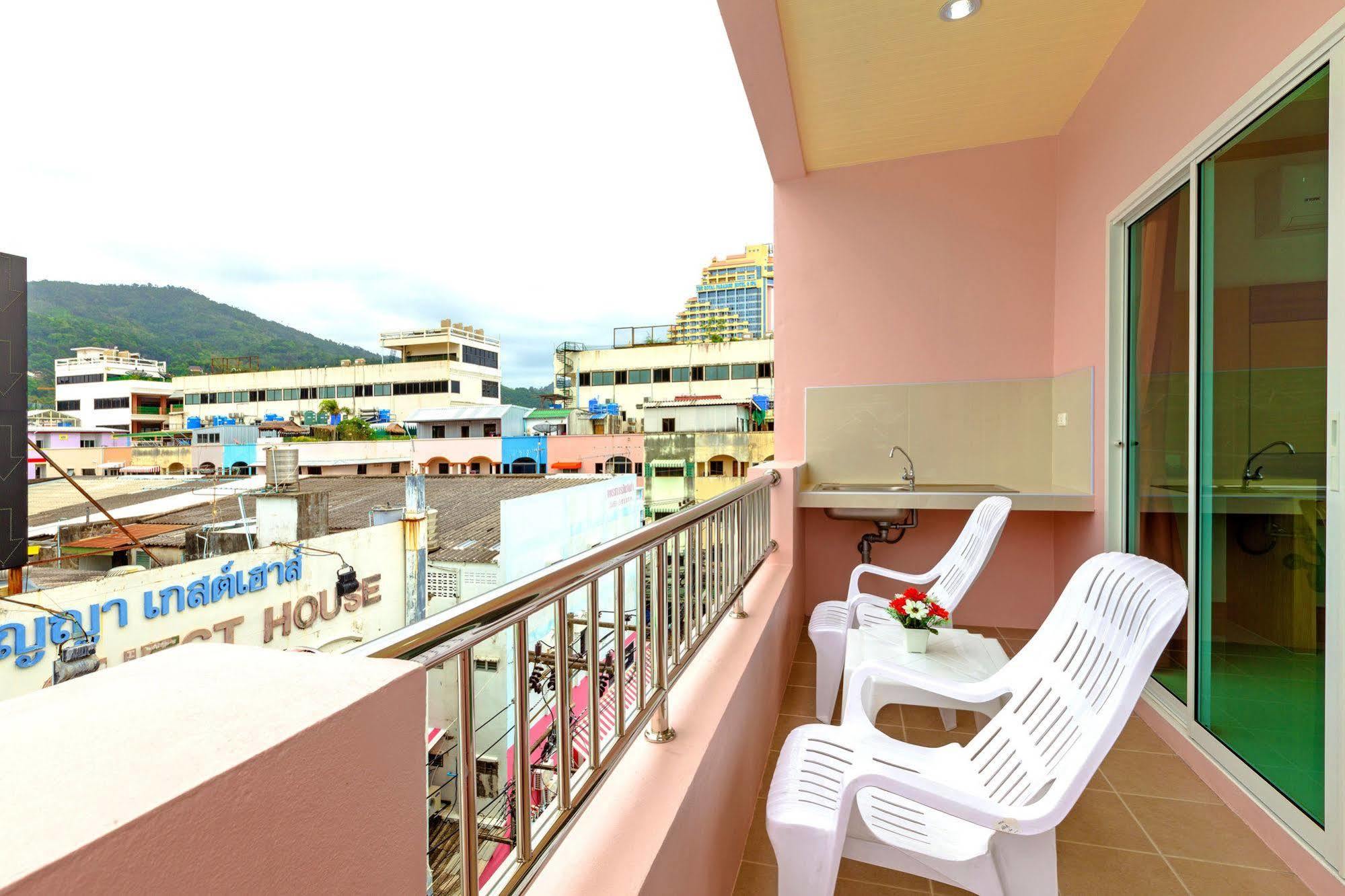 Phusita Hotel - Sha Certified Patong Экстерьер фото