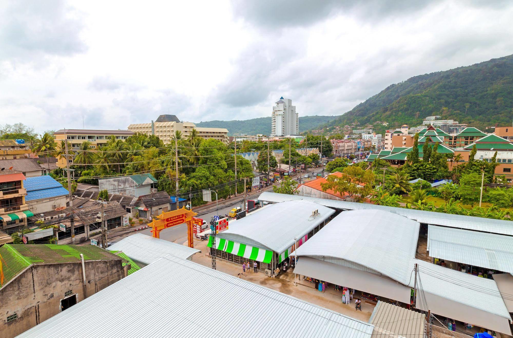 Phusita Hotel - Sha Certified Patong Экстерьер фото